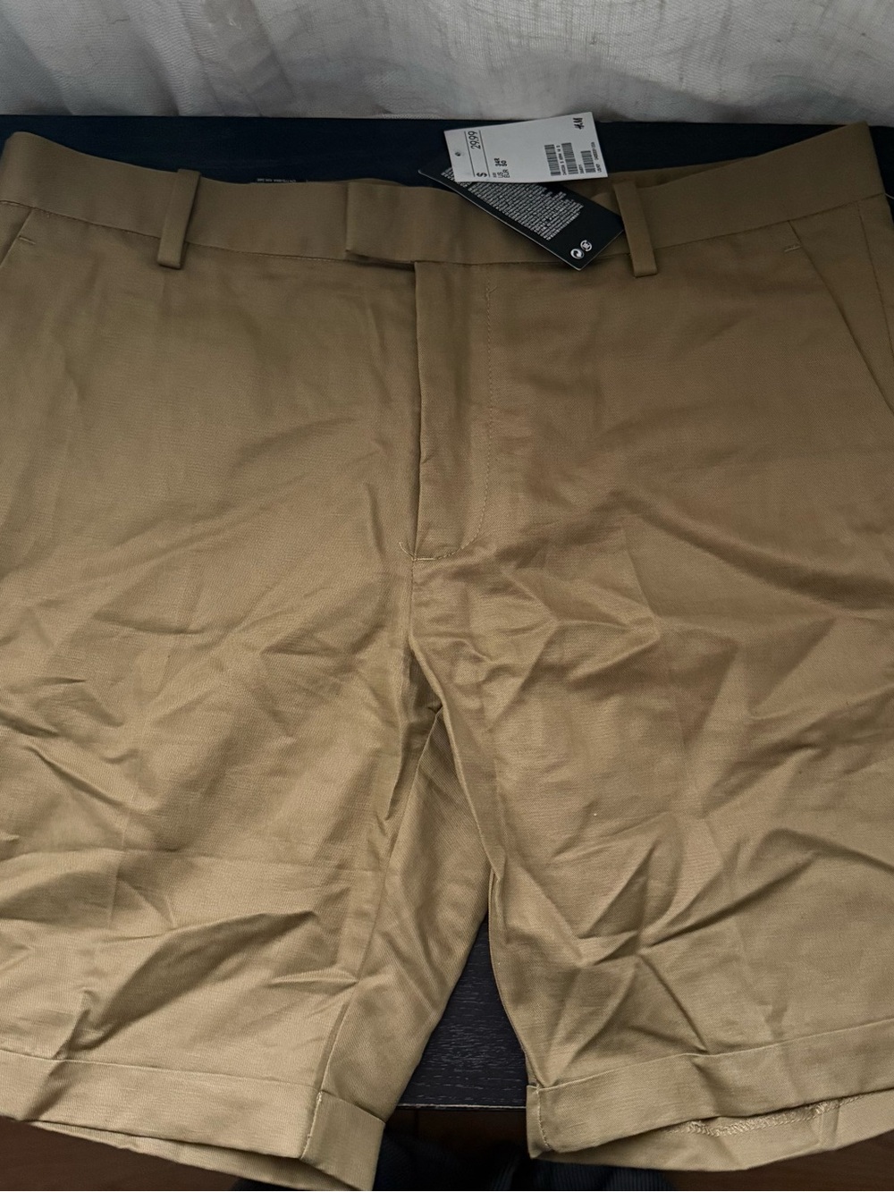 H&M Men's Tan Chino Shorts